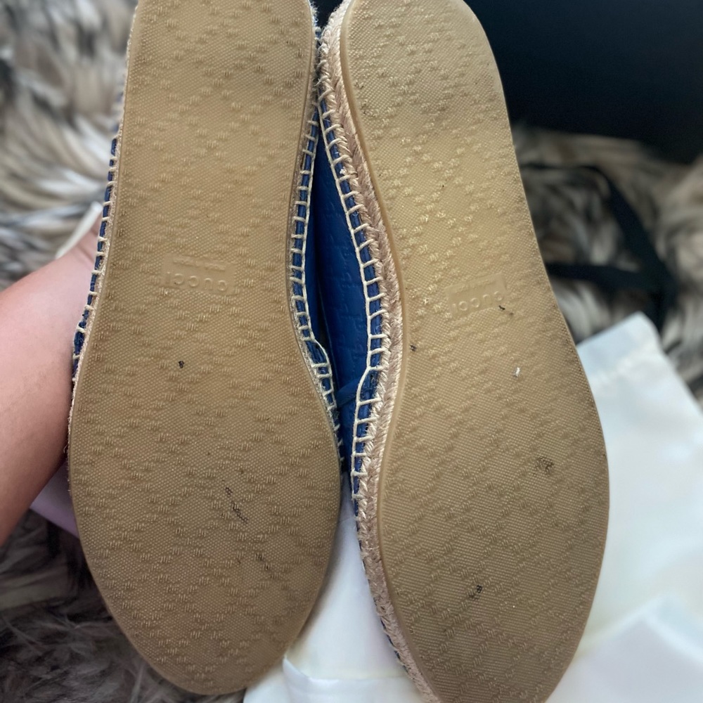 ❤️SOLD❤️ Authentic Gucci Leather Espadrilles in Blue - Picture 8 of 11